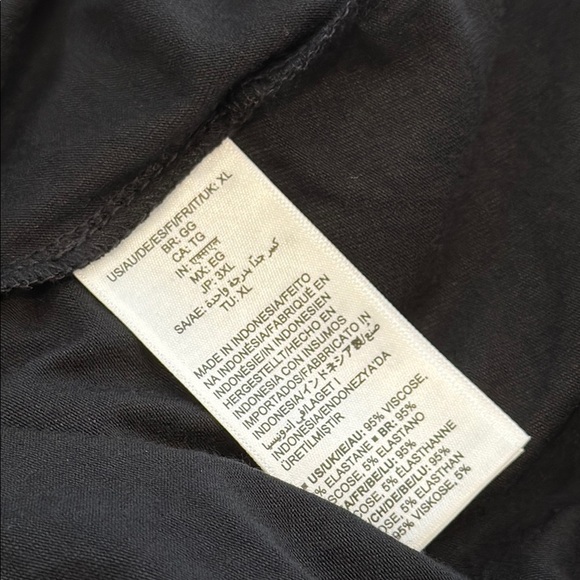 Amazon Essentials XL Stretchy Lounge Comfy Black V-Neck Swing Dress - Picture 9 of 10